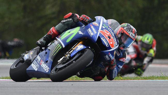 Maverick Vinales tercepat di FP1 GP Inggris. (AFP PHOTO / Michal Cizek)
