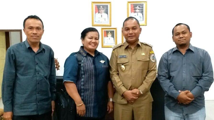 Bupati Tapteng Terima Audiensi