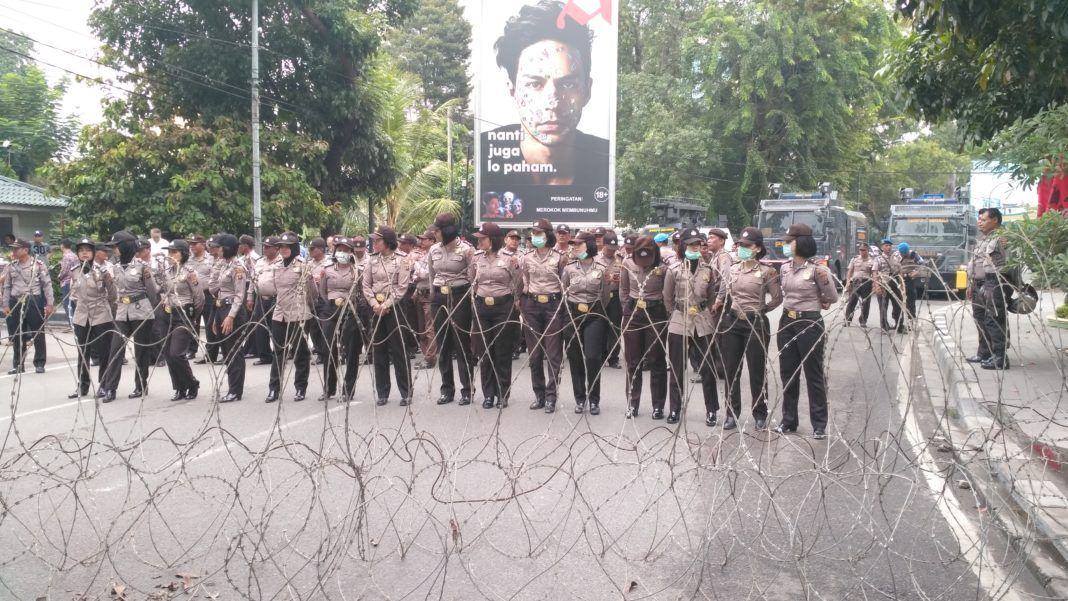 Demo Solidaritas Rohingya