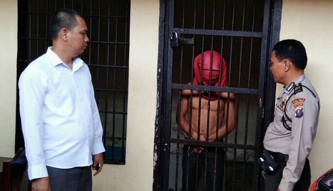Karena Tidak Diberi Pinjaman