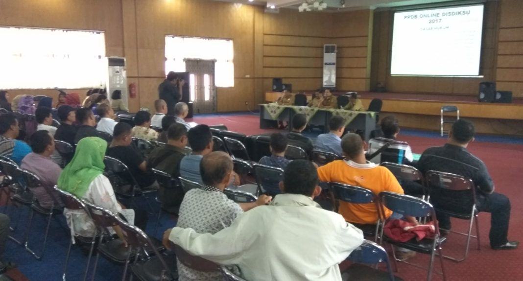 Kisruh PPDB Online Medan