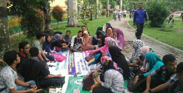 Menyambut Mahasiswa Baru