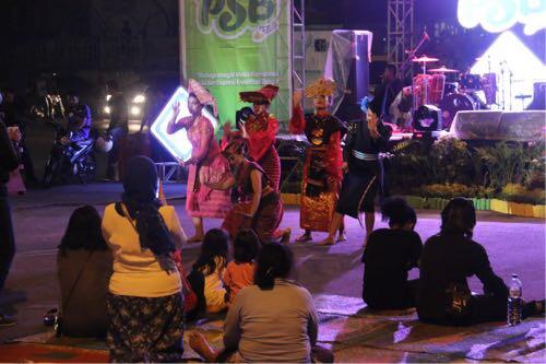 Foto: Tarian etnis khas batak 