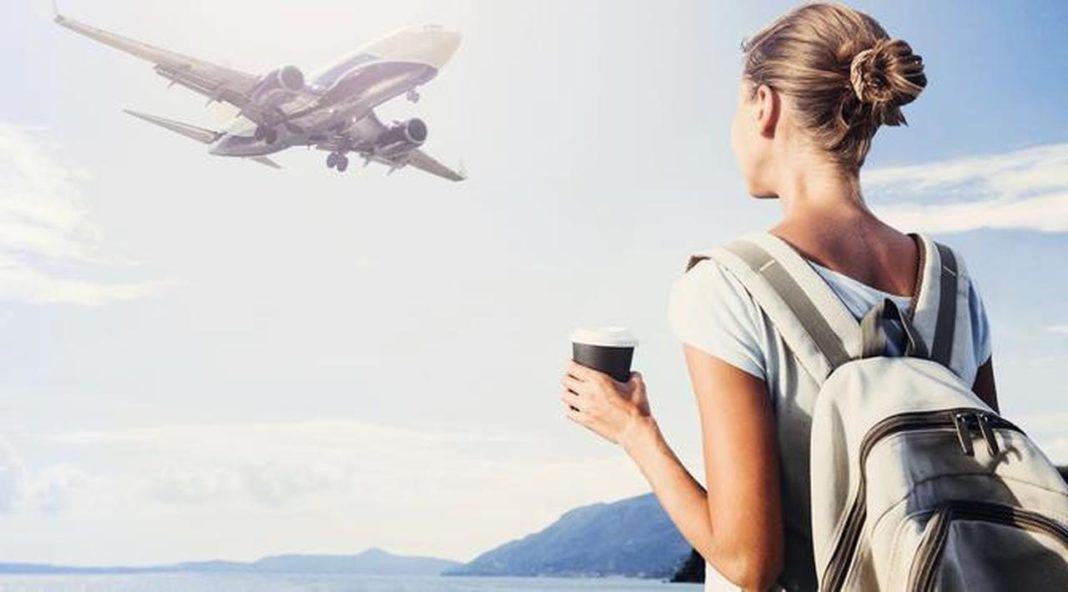 Di saat traveling Anda masih tetap bisa berhemat dan mengatur keuangan Anda. (Foto: iStockphoto)
