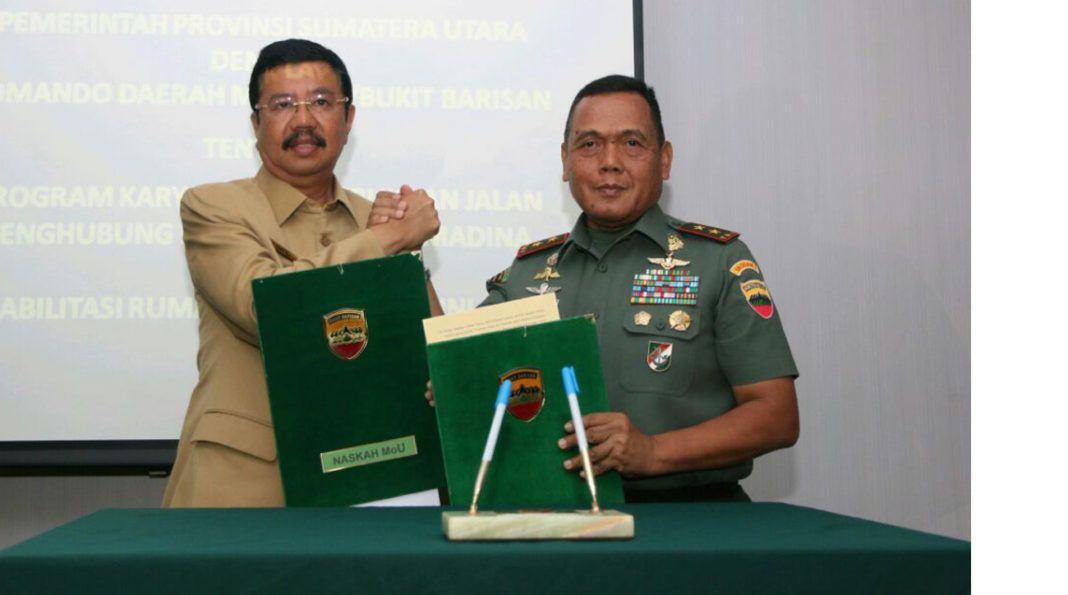 Bangun Jalan Penghubung Palas-Madina