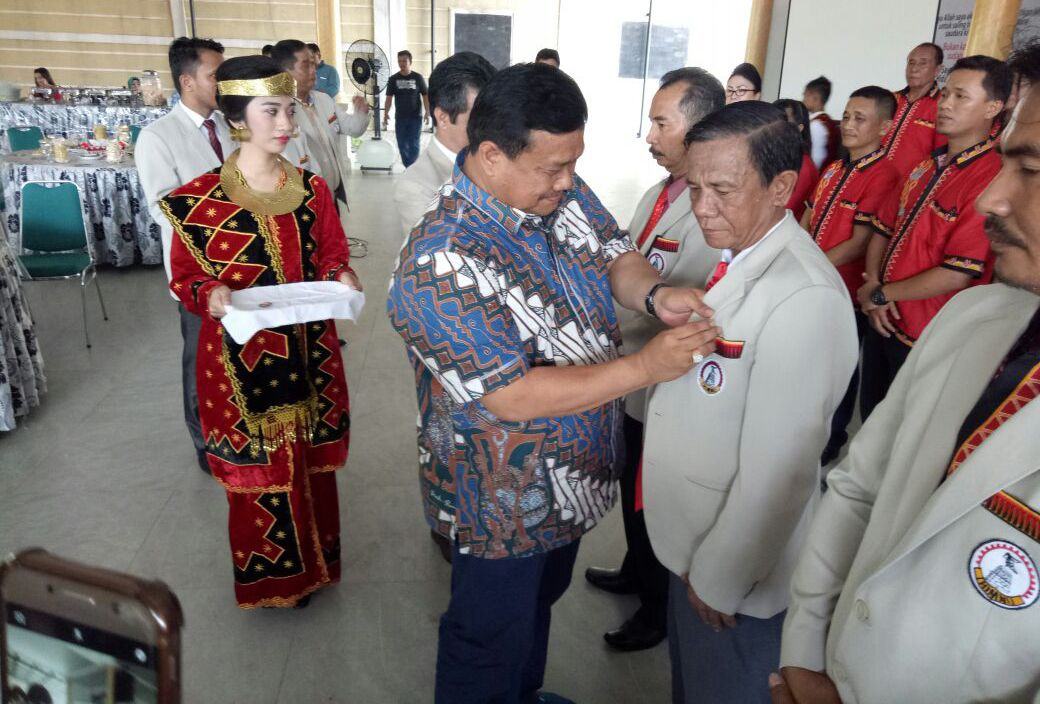 Bupati Labura