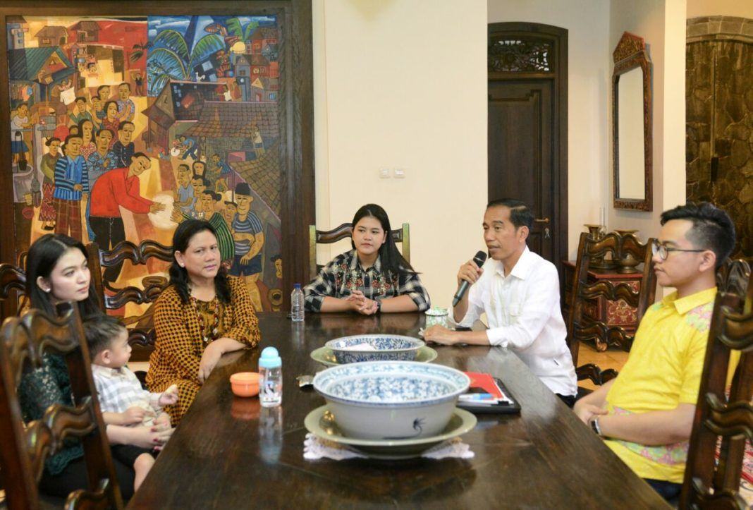 Ngunduh Mantu Jokowi di Medan
