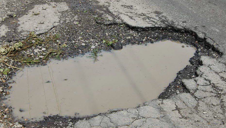 Polomik Kota Sejuta Lubang