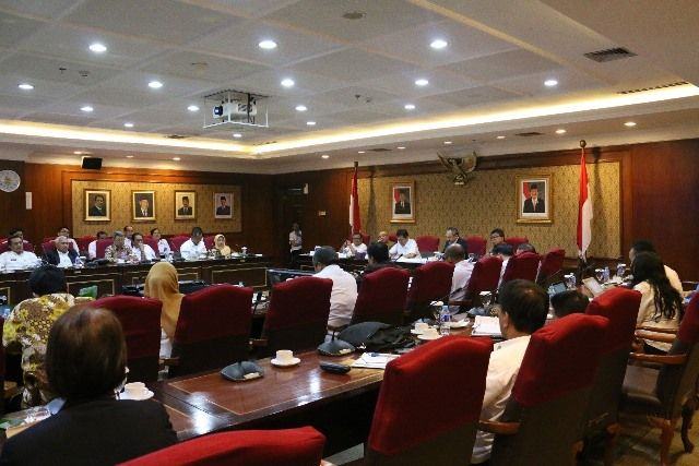 Foto: Menteri PANRB Asman Abnur saat memberi pembekalan kepada perwakilan dan pimpinan sekolah kedinasan, di Jakarta, Rabu (25/10).