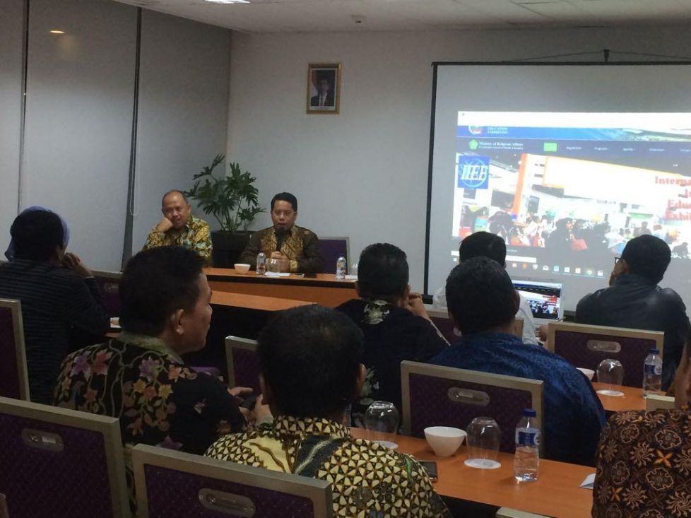 Foto: Kamaruddin Amin Direktur Jenderal Pendidikan Islam, saat membahas Pameran Pendidikan Islam Internasional pada Focus Group Discation PTKI di ICE BSD Serpong Tagerang Selatan.