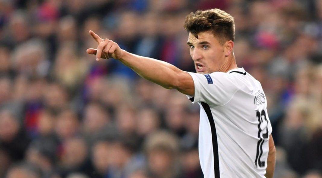 Thomas Meunier masuk dalam daftar incaran Manchester United. (AFP/Fabrice Coffrini)
