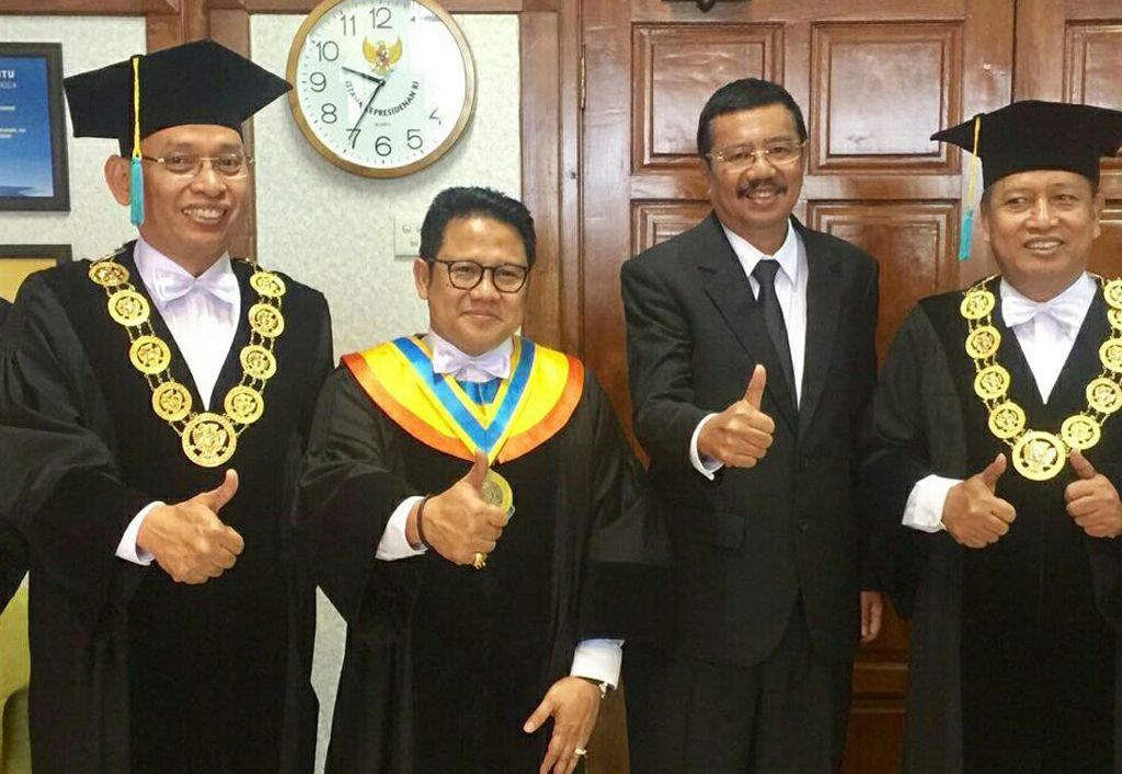 Gelar Doktor Honoris Causa