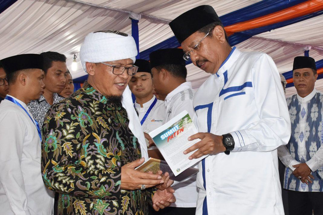 Aa Gym di HUT Bank Sumut