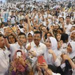 Tiga Rekor MURI Diraih, Tengku Erry Dianugerahi Bapak Literasi
