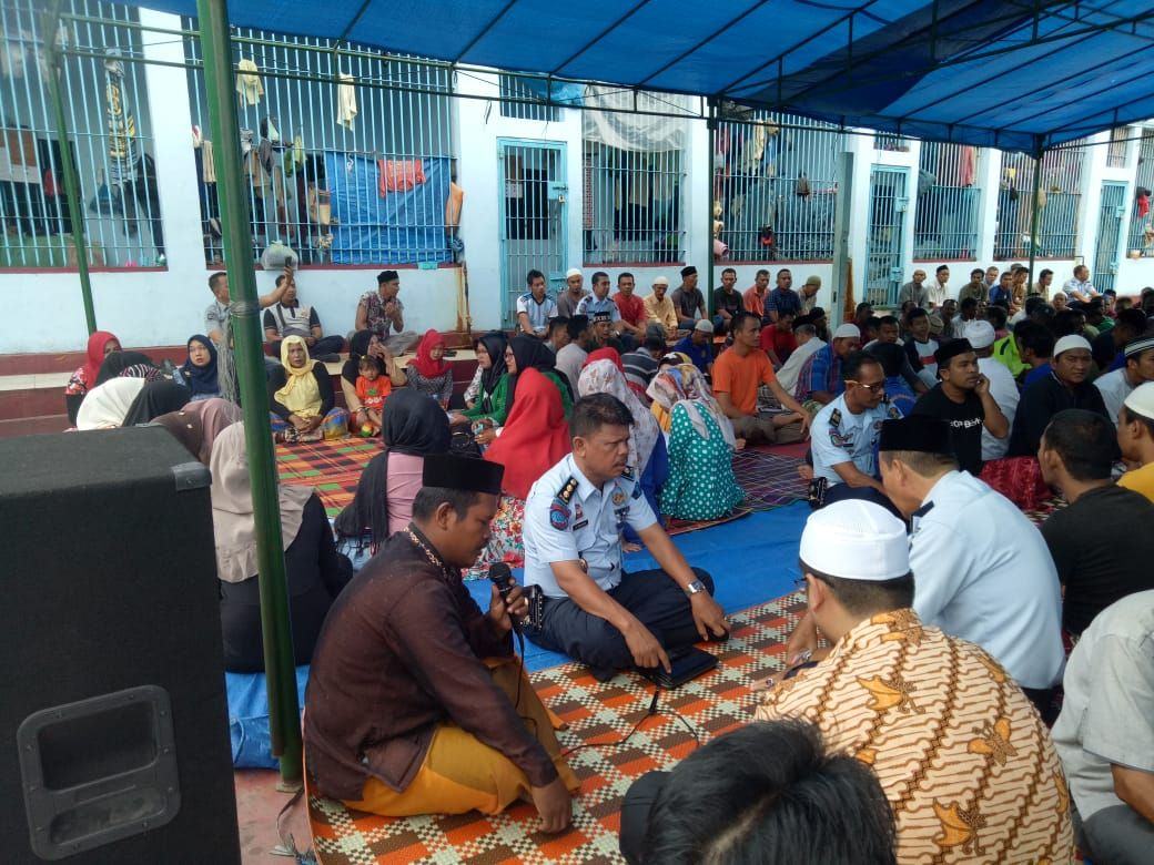 Ratusan Warga Binaan
