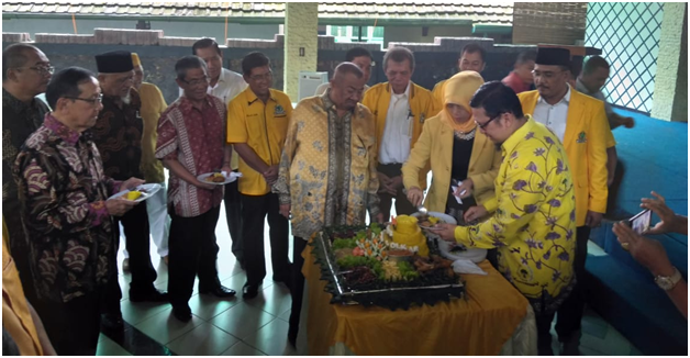 Bersama Ahmad Doli Kurnia