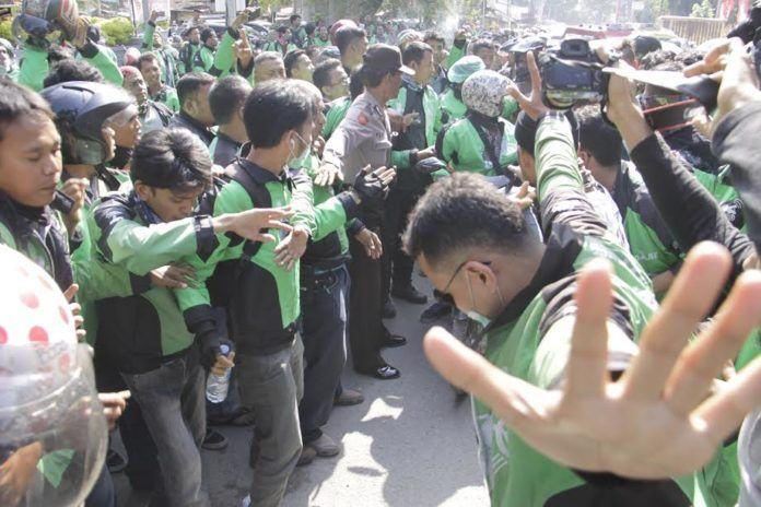Aksi Sweeping Driver Gojek