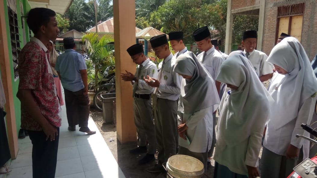 Kepala Sekolah MAS