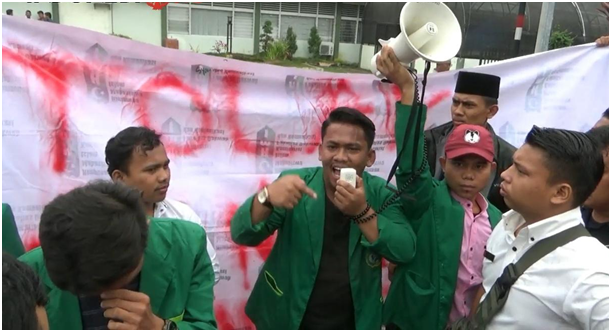 Aliansi Mahasiswa Peduli