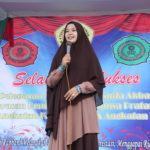 Wisuda Akbar YPWP Dimeriahkan Artis Indosiar dan Anggota DPD