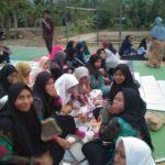 SMK Al-Manar Pamarican Bukber dengan Masyarakat