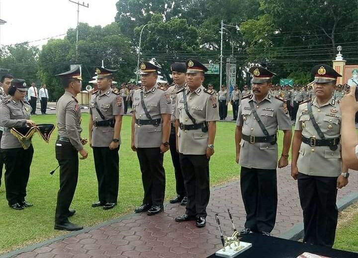 Sertijab Kasat Lantas, Frido: Ibu Bhayangkari untuk Mendukung Kinerja Tugas Suami