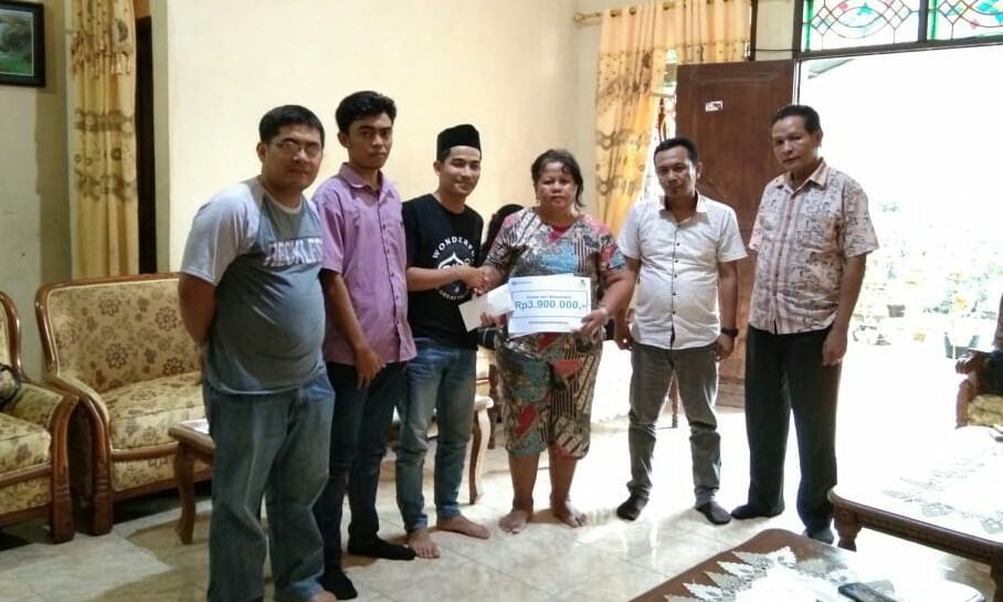 Keluarga Pahlawan Demokrasi
