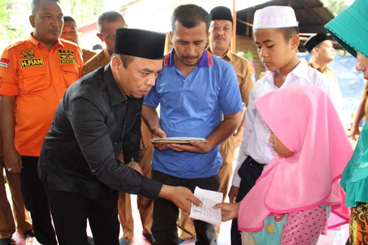 Korban Kebakaran, Plt Bupati Labuhanbatu Wujudkan Kepedulian 