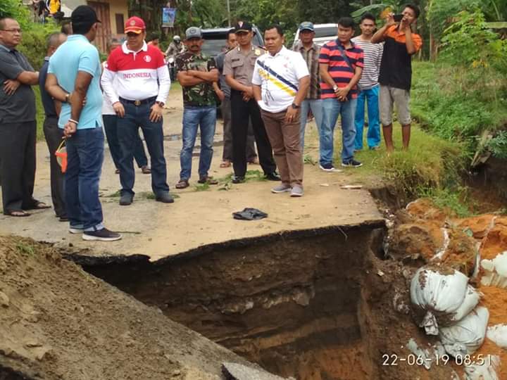 Longsor Labuhan Batu Selatan
