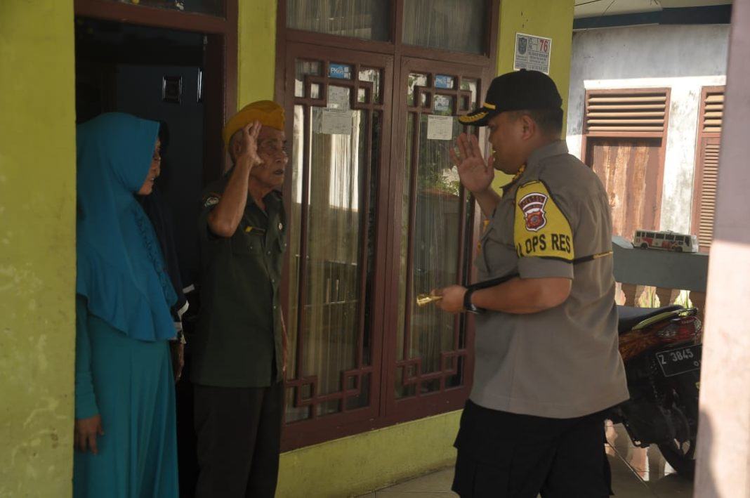 Silaturahmi ke Veteran