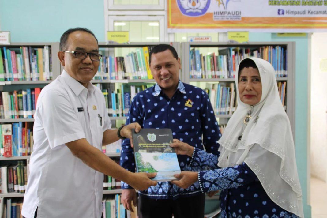 Kepala Sekolah PAUD, Tanda Tangani MoU Dengan Dinas Perpustakaan Dan Kearsipan