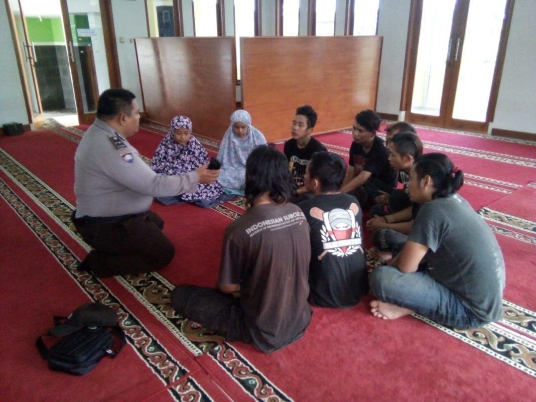 Peduli Generasi Bangsa, Polres Banjar Lakukan Pembinaan Terhadap Anak Jalanan