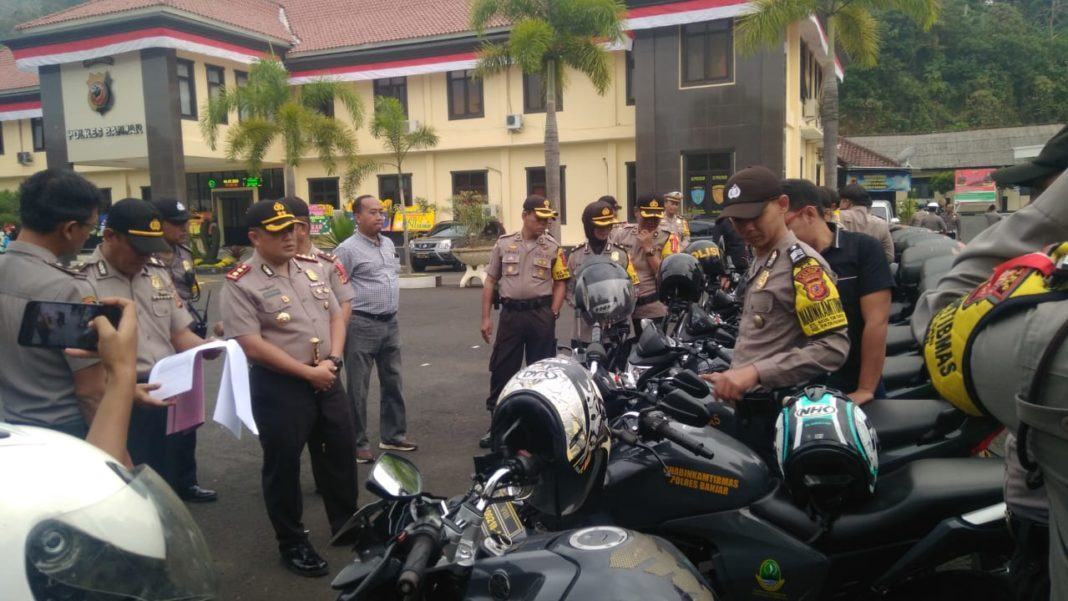 Kapolres Banjar Pimpin Apel