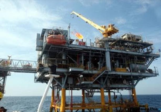 Penerapan Teknologi dalam Mencapai Target Kerja Management