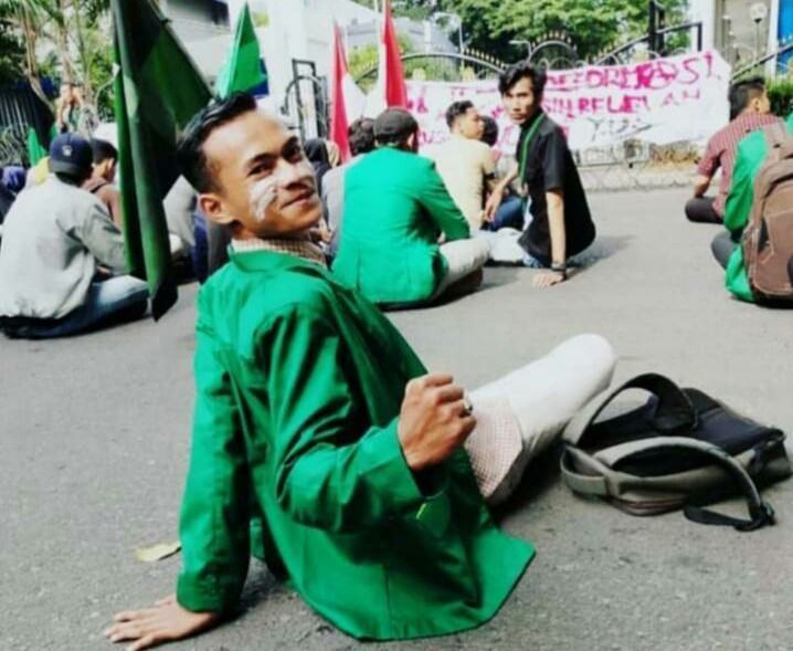 Dua Tokoh Luar Biasa