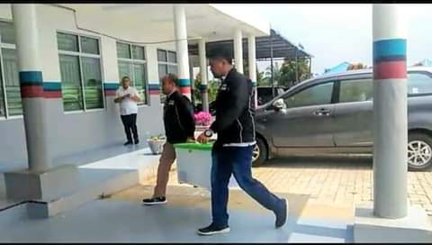 Personel Polda Sumut Menggeledah Kantor BPKAD Labusel dan Labura