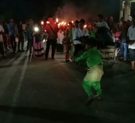 BKPRMI Wampu, Ribuan Masyarakat Semarakkan Pawai Obor