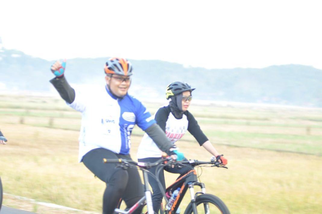 Hari Kesatuan Gerak Bhayangkari ke-67, Polres Banjar Gowes Bareng