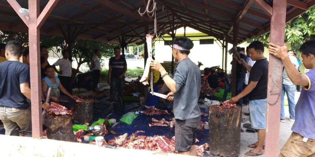 Polres Labuhanbatu, Potong 12 ekor Sapi dan 3 ekor Domba
