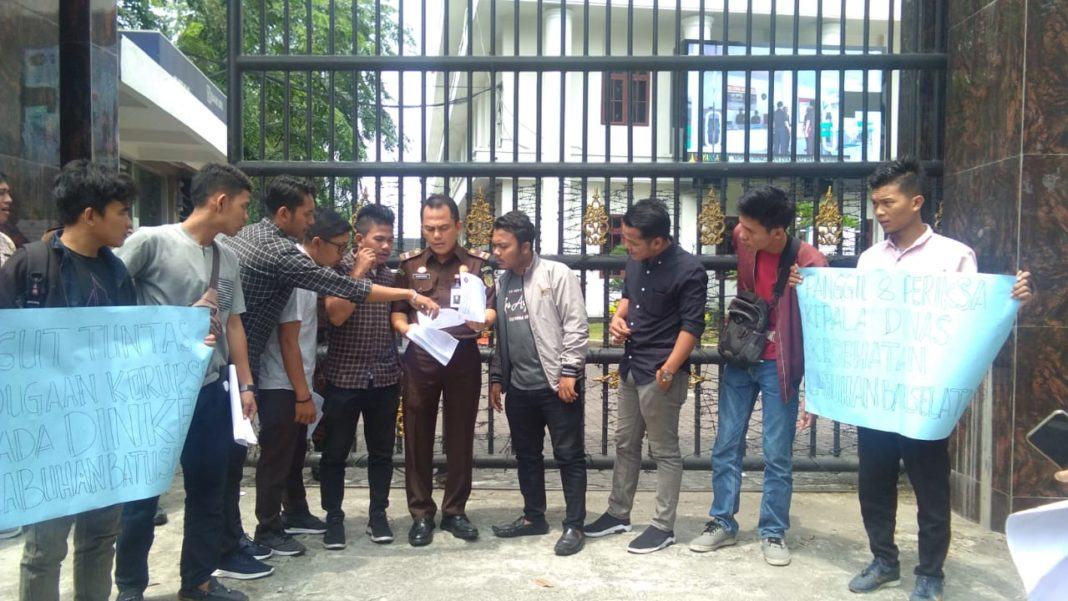 Kejati Sumut, Diminta Panggil dan Periksa Kadis Dinkes Labusel