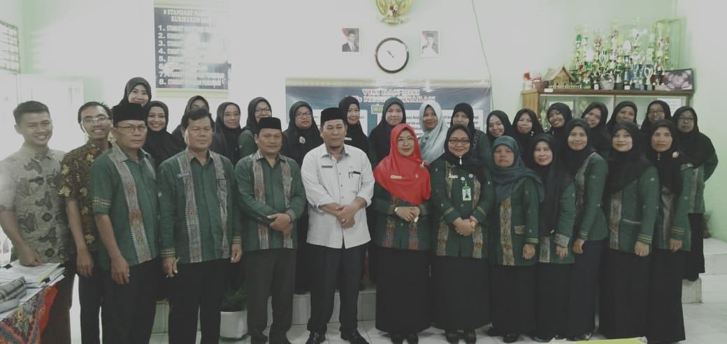 Kepala MTs Negeri 2 Asahan, Dukung Karier Guru