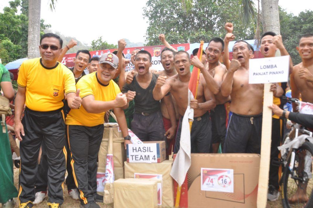 HUT RI 74, Polres Banjar Hiburan Bersama TNI dan Pemko