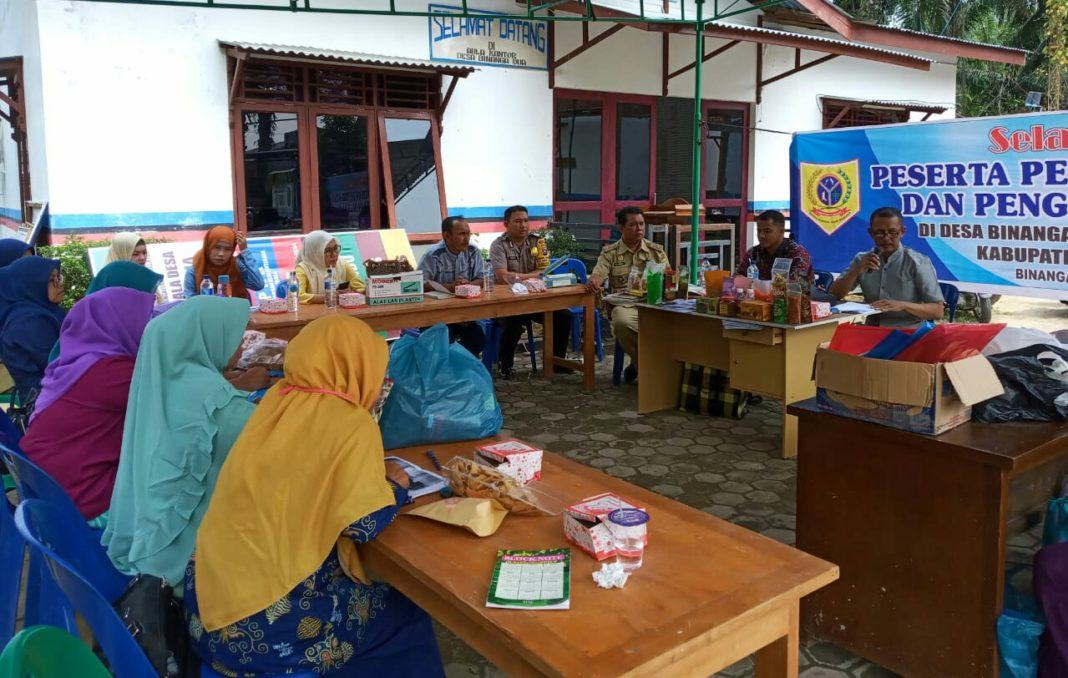 Desa Binanga Dua, Ajarkan Masyarakat UKM
