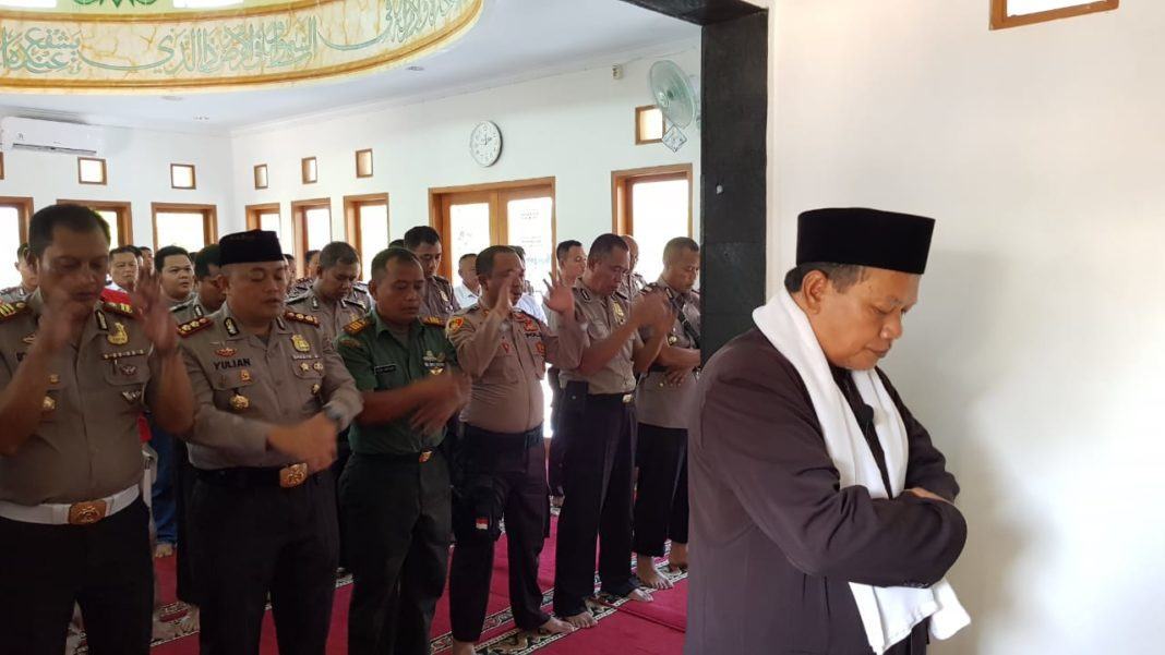 Presiden RI ke 3, Polres Banjar Salat Gaib dan Doa Bersama