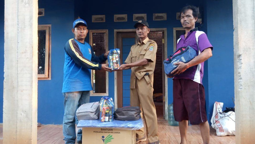 Dinas Sosial Kabupaten Ciamis, Berikan Bantuan Kepada Korban Kebakaran
