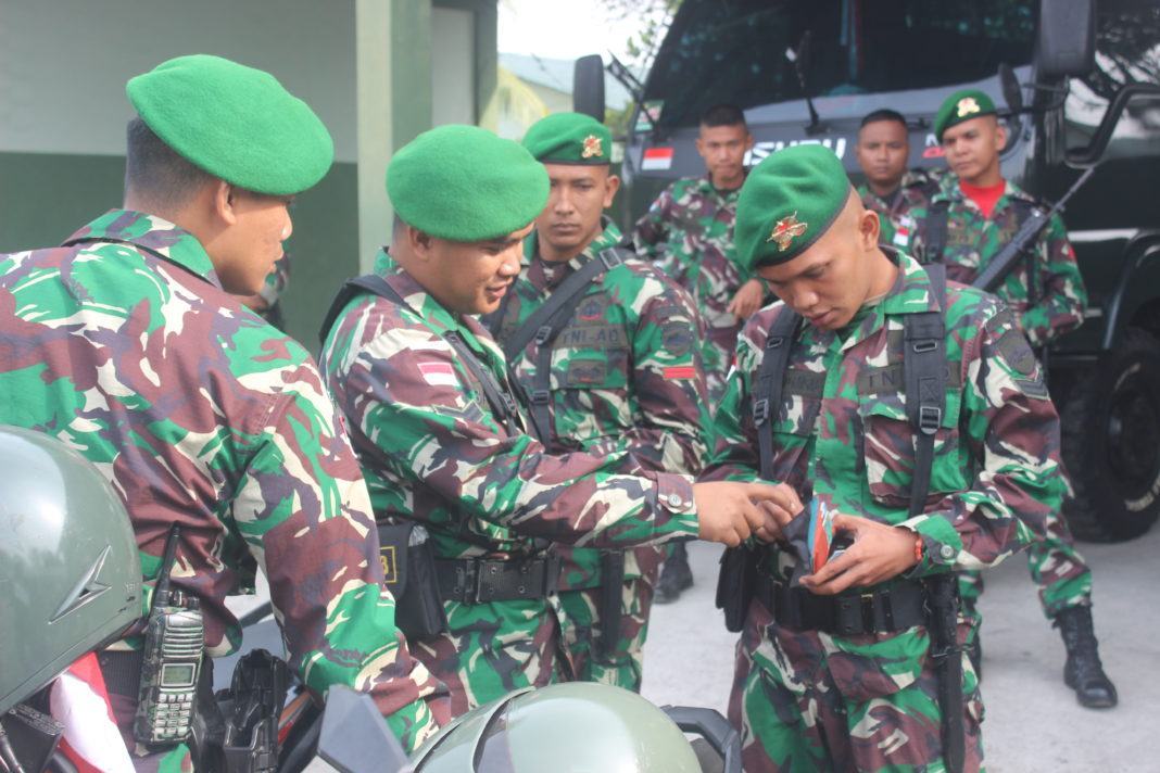Yonif 133/Yudha Sakti Melaksanakan Pengecekan Kendaraan Bermotor Prajurit