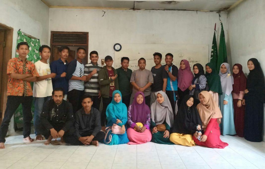 Dialog HMI Binjai : Kader Harus Jadikan Kemiskinan Musuh Bersama