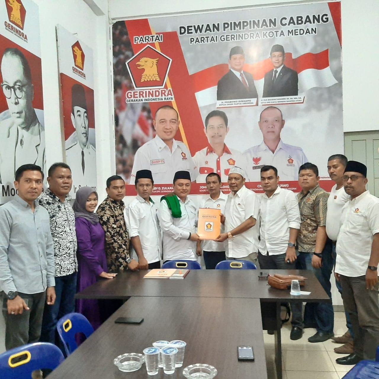 Pilkada Serentak 2020, Hamdan Simbolon Ambil Formulir Pendaftaran ke Gerindra