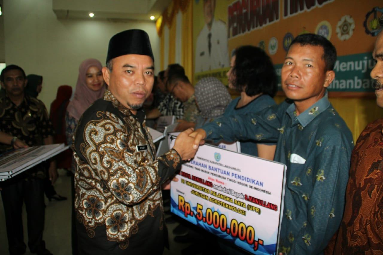 Andi Suhaimi, Berikan Motivasi 774 Mahasiswa Ke PTN Seluruh Indonesia