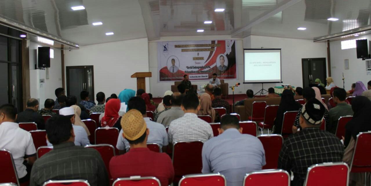Diskusi Publik, Mewarnai Pelantikan Himpunan Mahasiswa Magister Hukum Unimal